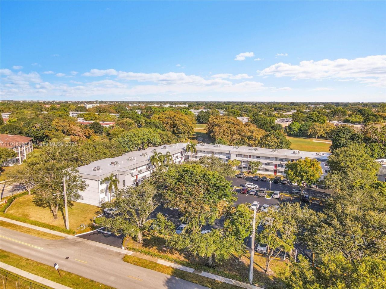 8405 NW 61st St, Unit D207, Tamarac, FL 33321 Photo