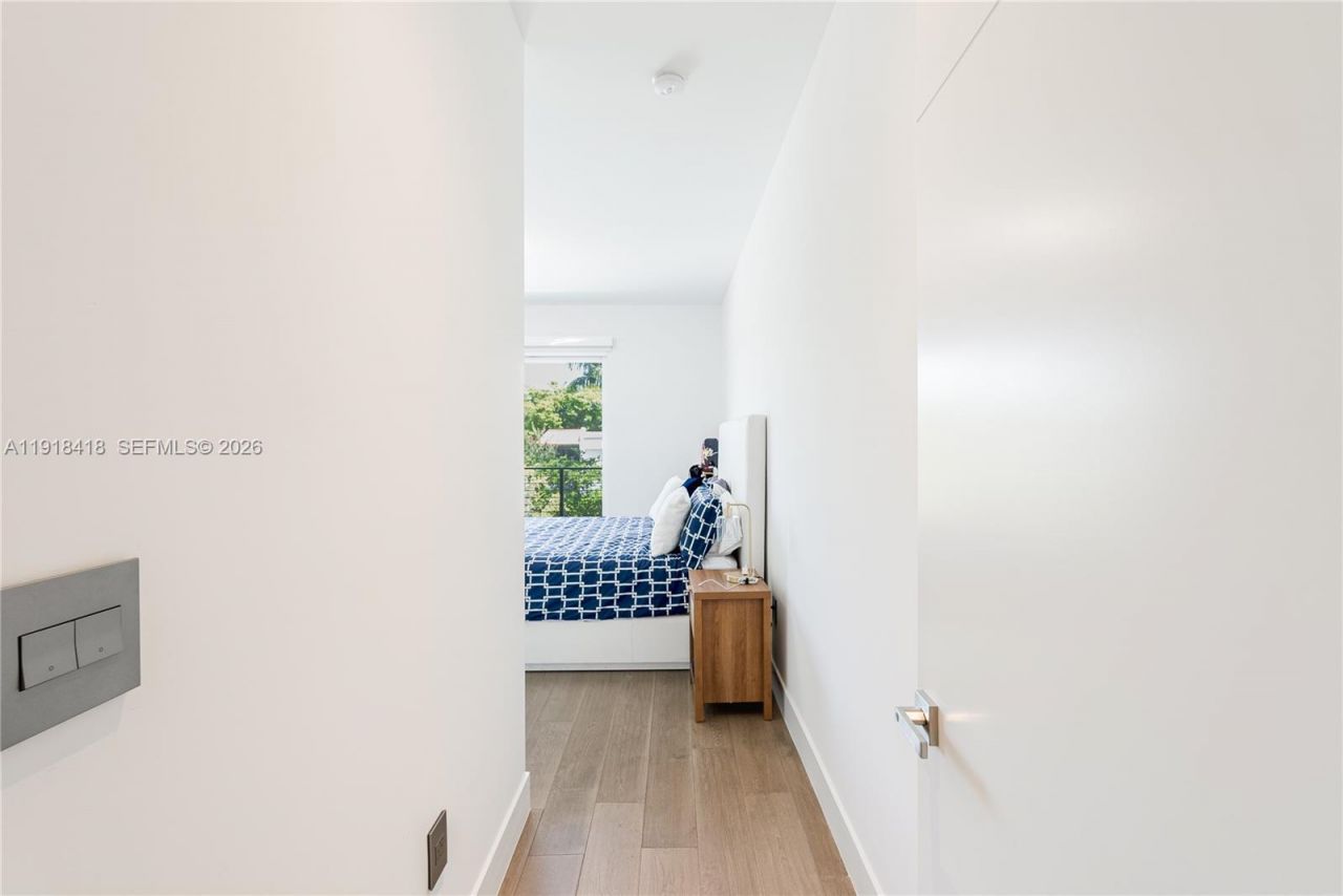 Please Call For Address, Weston, FL 33326 Photo