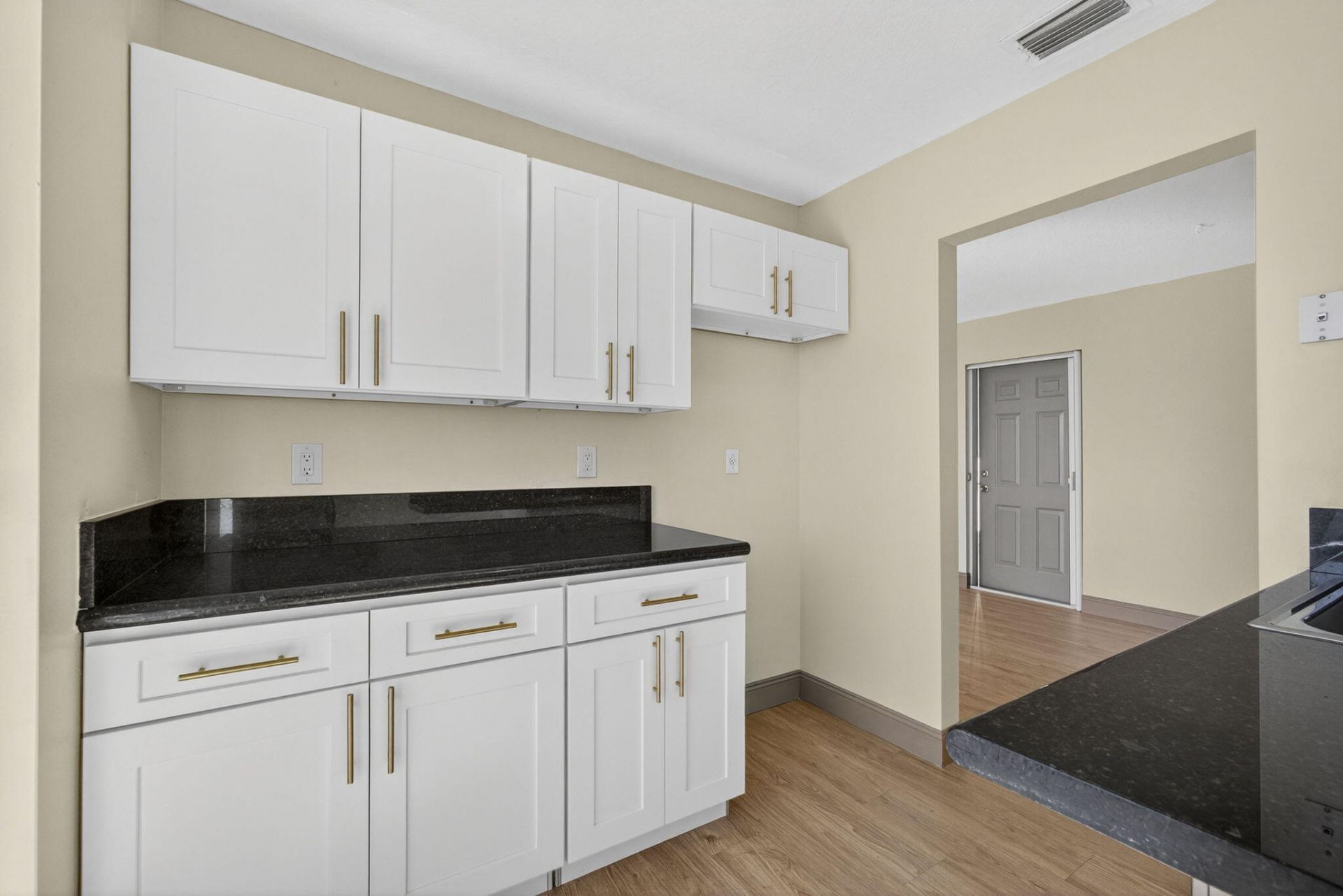 727 Hummingbird Way, Unit 6, North Palm Beach, FL 33408 Photo