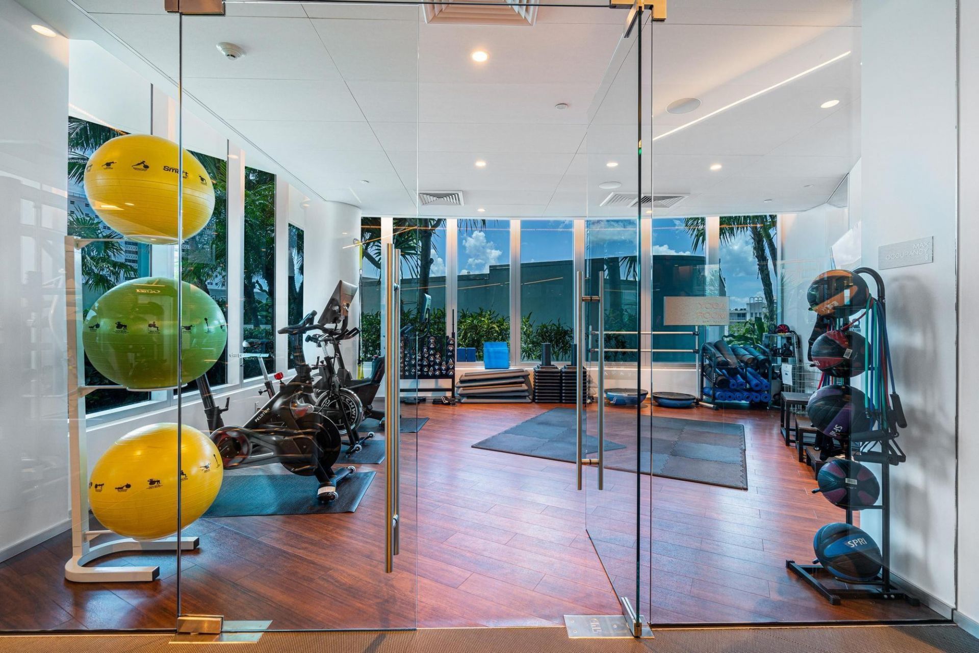 701 N Fort Lauderdale Beach Boulevard, Unit 1103, Fort Lauderdale, FL 33304 Photo