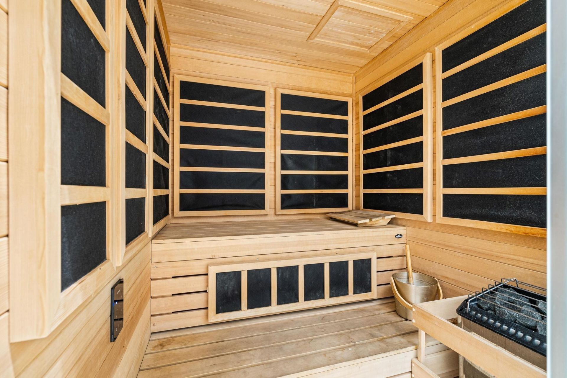 701 N Fort Lauderdale Beach Boulevard, Unit 1103, Fort Lauderdale, FL 33304 Photo