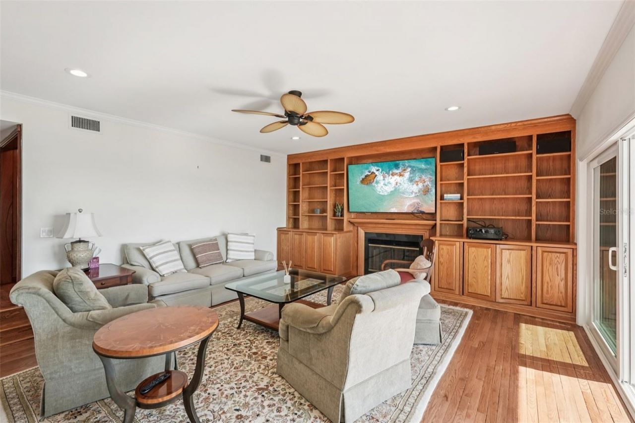 44 Tidy Island Boulevard, Bradenton, FL 34210 Photo