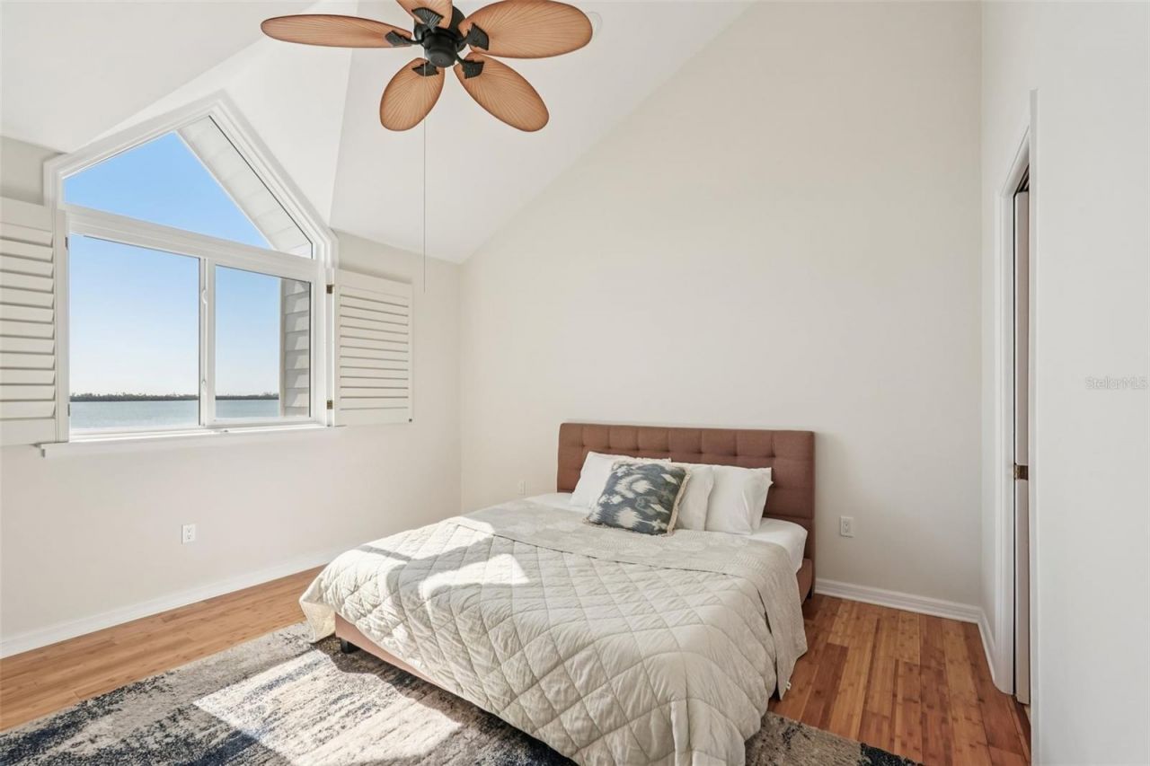 44 Tidy Island Boulevard, Bradenton, FL 34210 Photo