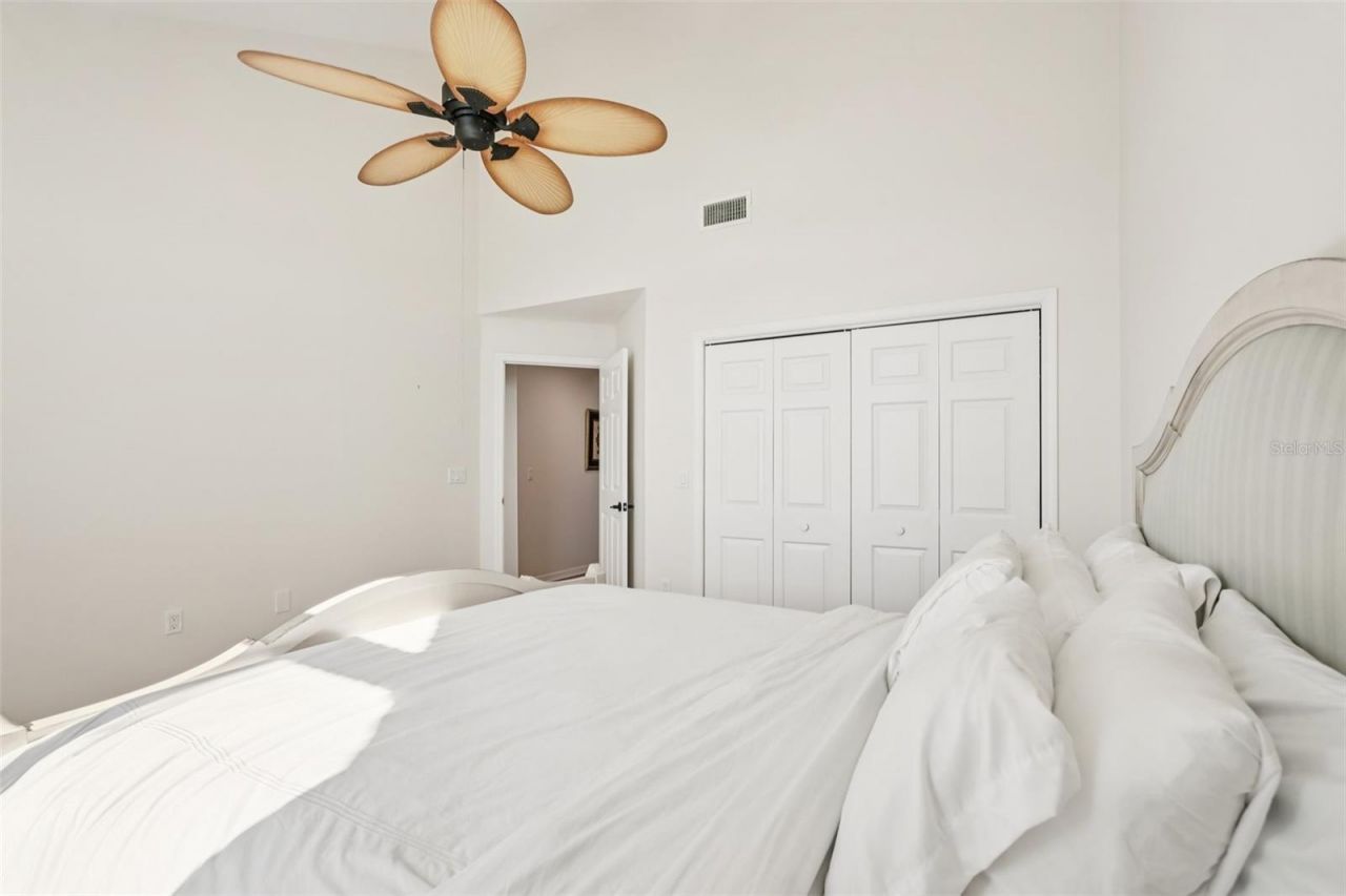 44 Tidy Island Boulevard, Bradenton, FL 34210 Photo