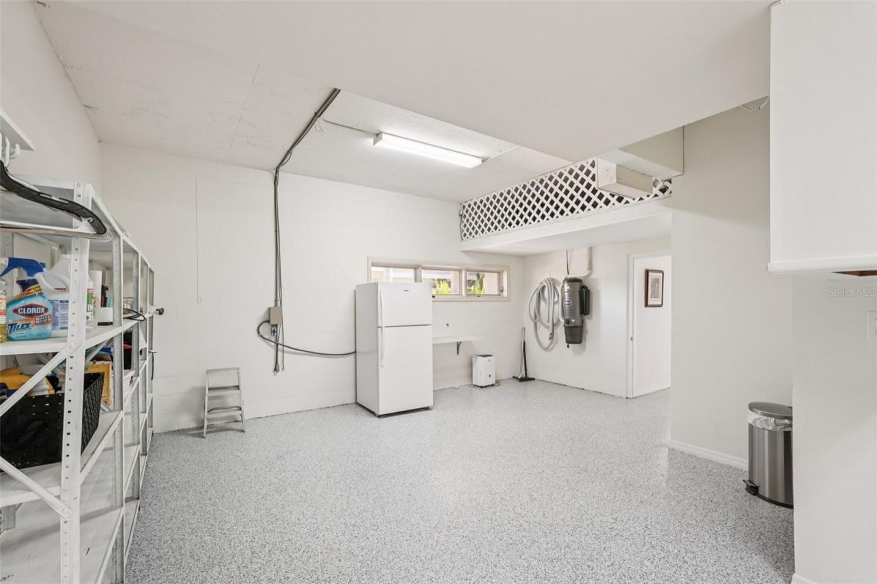 44 Tidy Island Boulevard, Bradenton, FL 34210 Photo