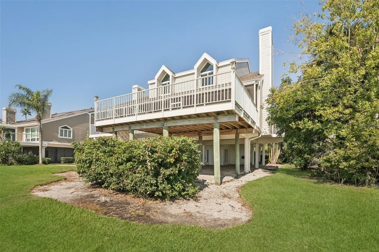 44 Tidy Island Boulevard, Bradenton, FL 34210 Photo