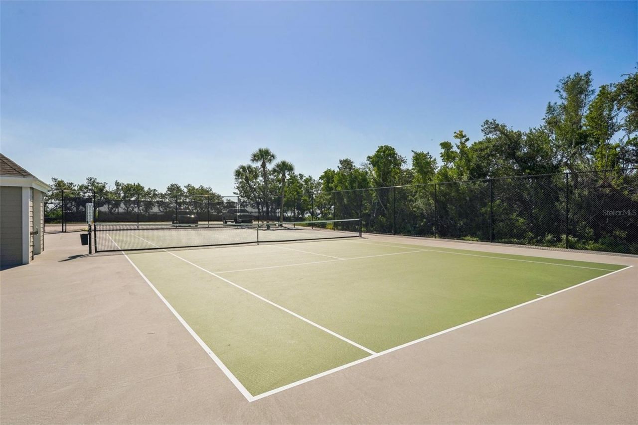 44 Tidy Island Boulevard, Bradenton, FL 34210 Photo