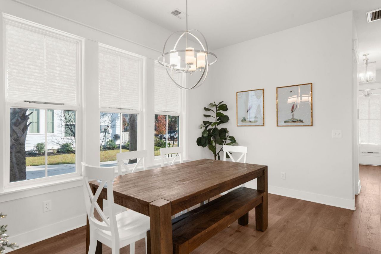 2382 Lenwick Hall Lane Photo 24