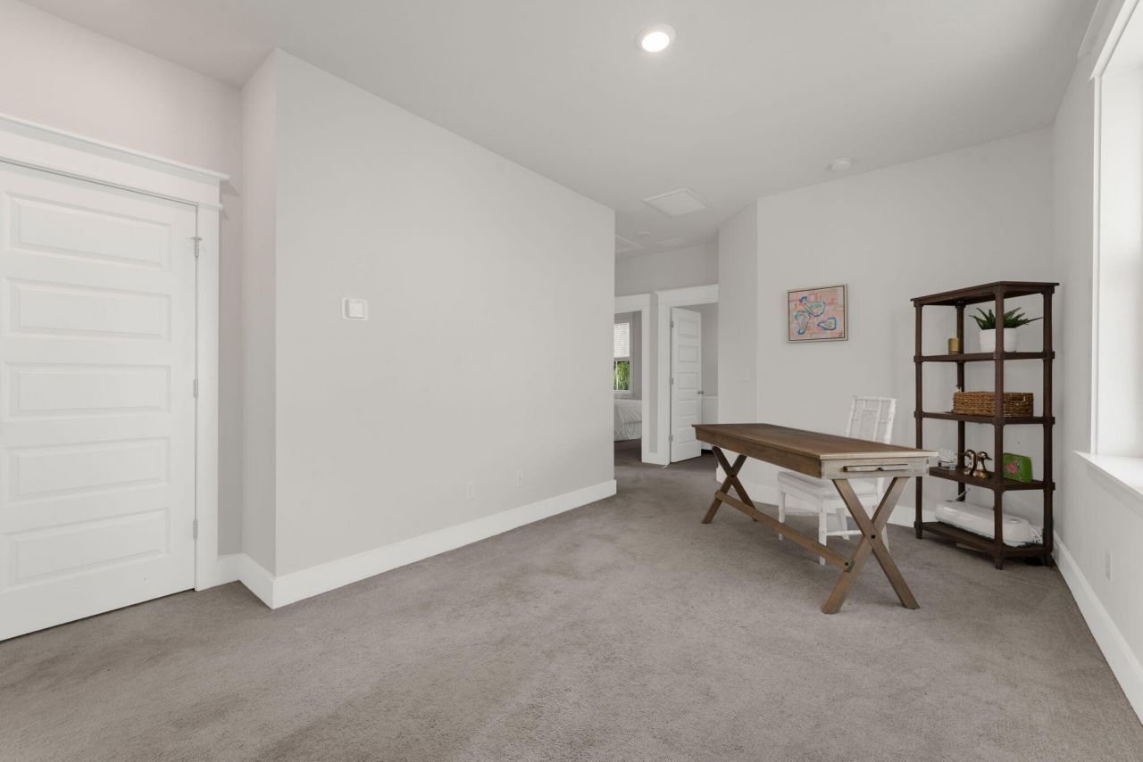 2382 Lenwick Hall Lane Photo 33