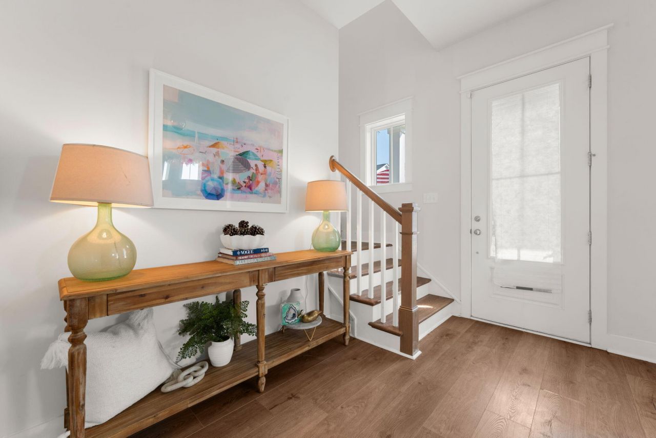 2382 Lenwick Hall Lane Photo 5