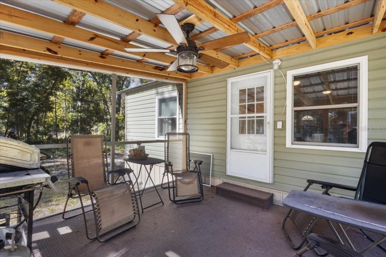 1566 NE 262nd Avenue, Old Town, FL 32680 Photo