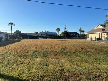 25285 PADRE LANE, PUNTA GORDA, FL 33983