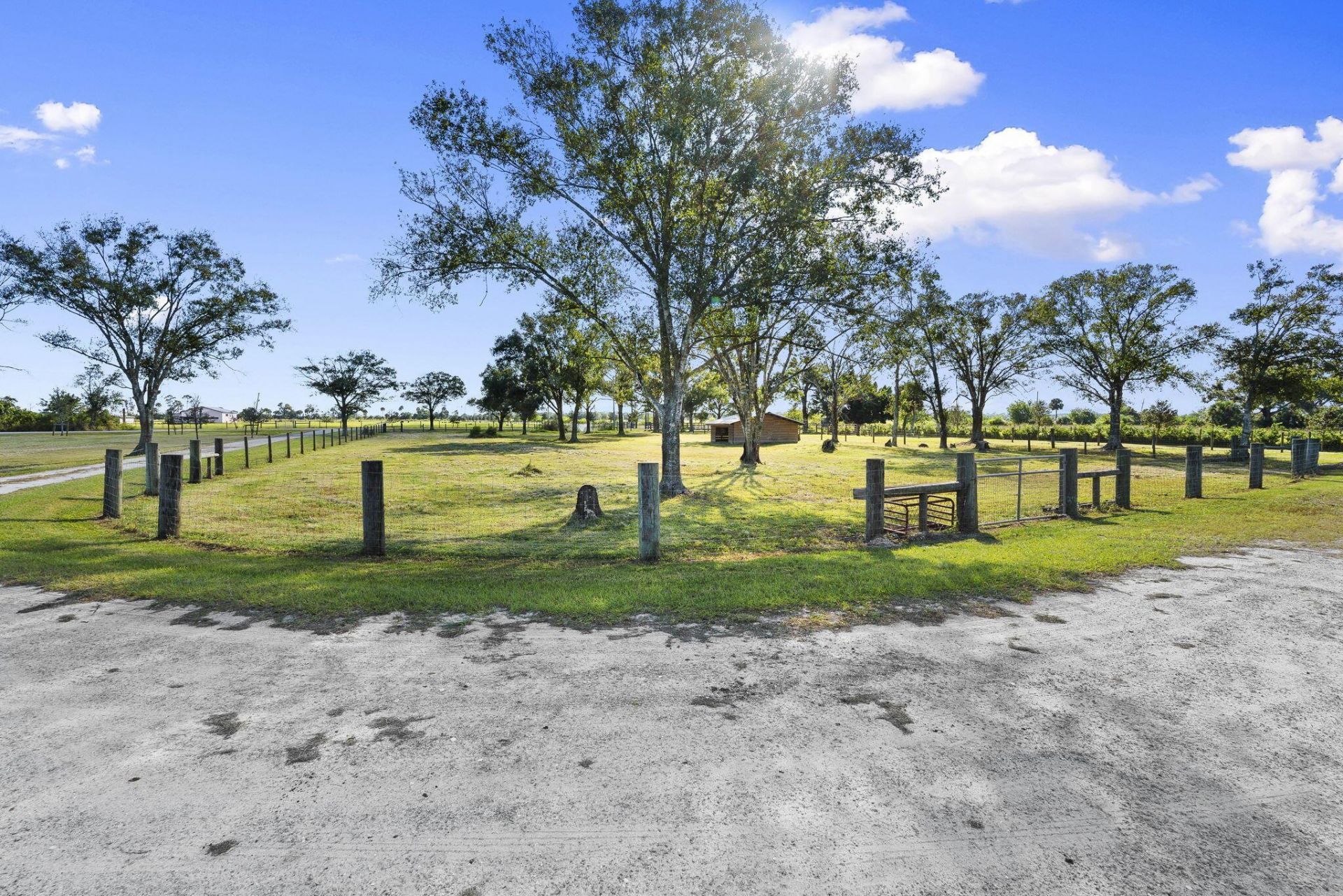 4044 Johnston Road, Fort Pierce, FL 34951 Photo