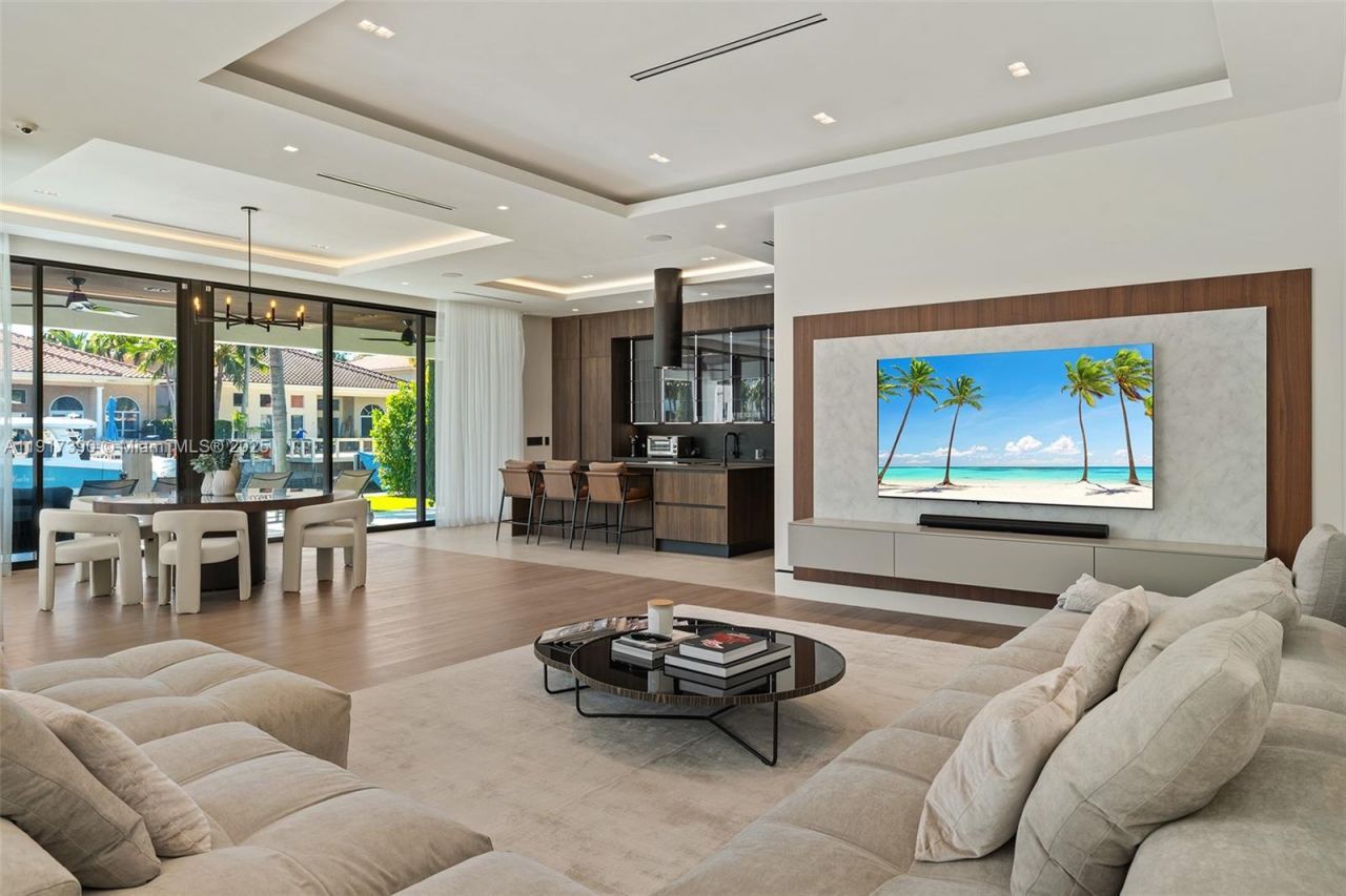 900 Washington St, Hollywood, FL 33019 Photo