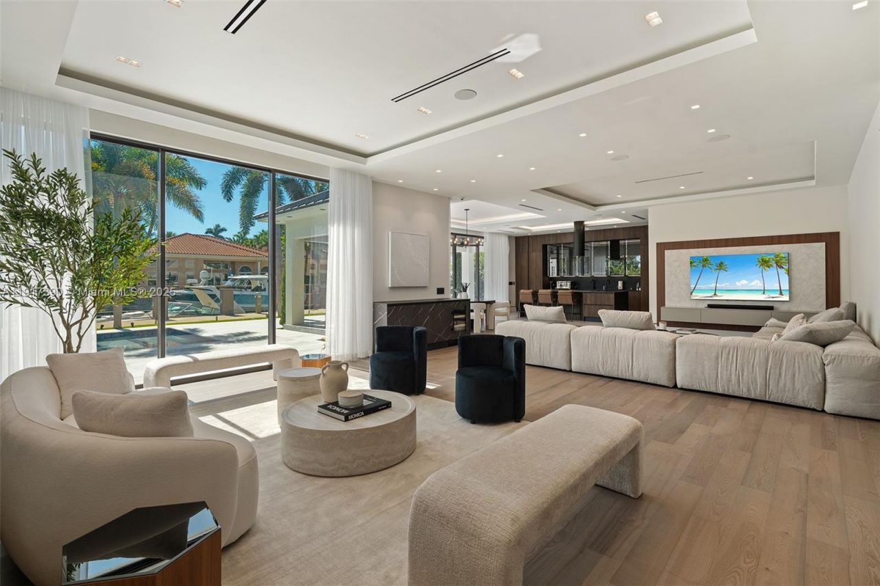 900 Washington St, Hollywood, FL 33019 Photo