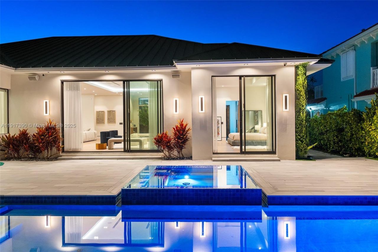 900 Washington St, Hollywood, FL 33019 Photo