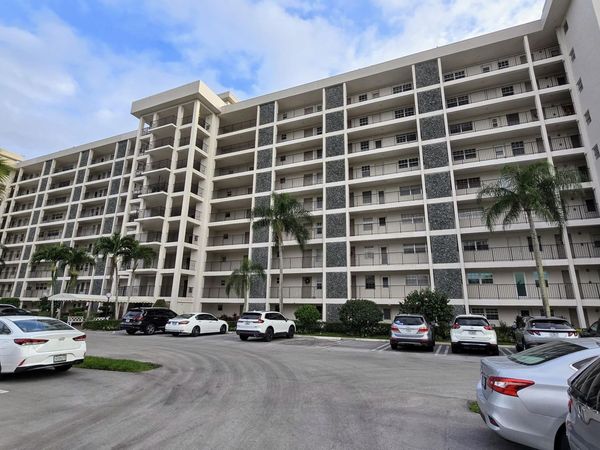 3100 N Palm Aire Drive, Unit 604, Pompano Beach, FL 33069
