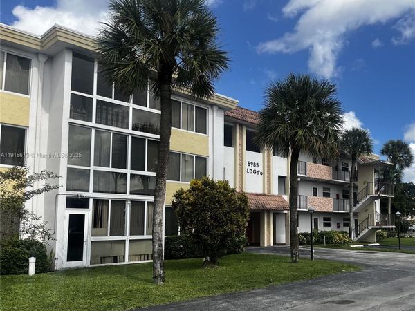 5985 Del Lago Cir, Unit 119, Sunrise, FL 33313