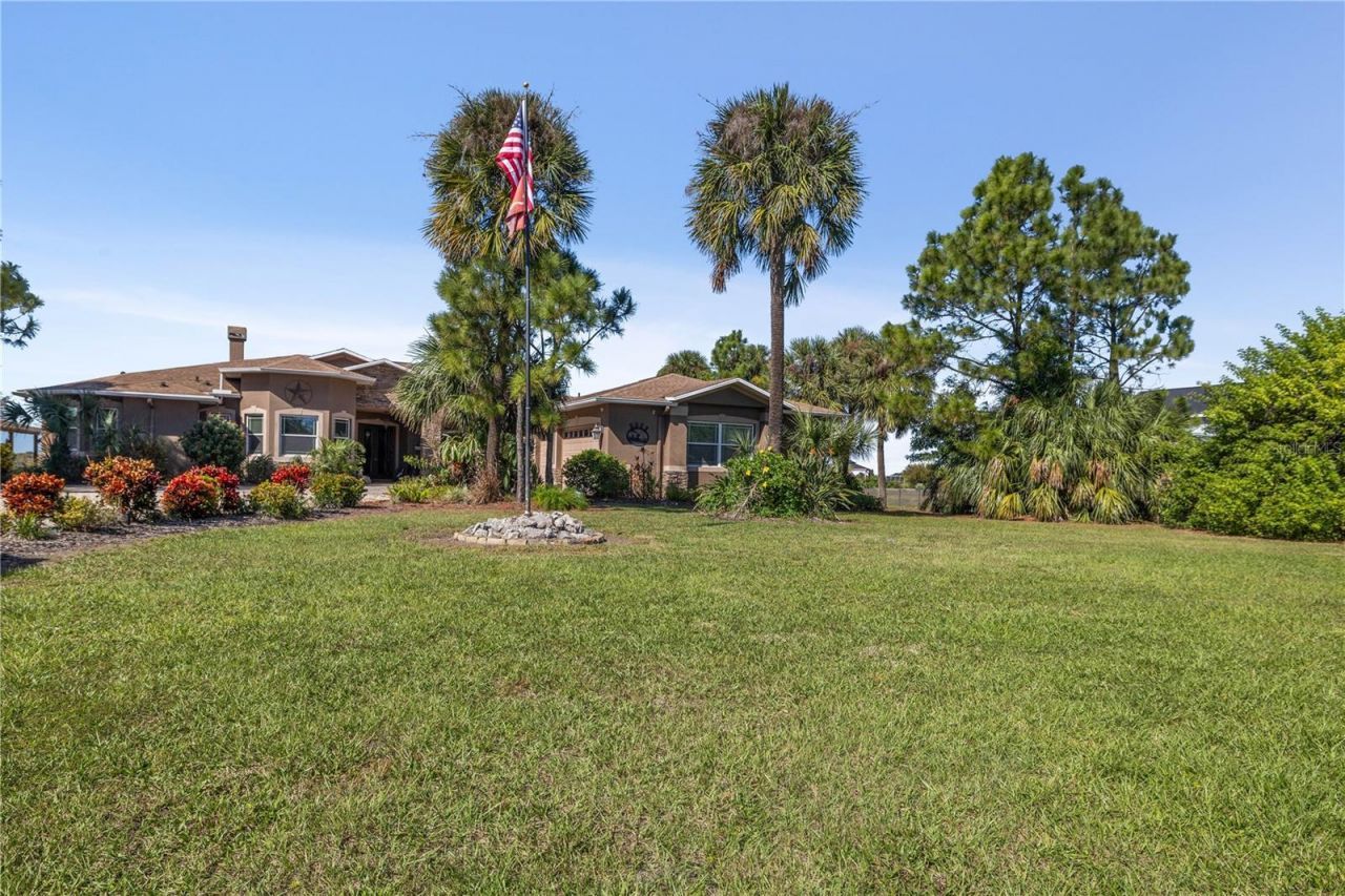 2209 Lost River Trail, Ruskin, FL 33570 Photo