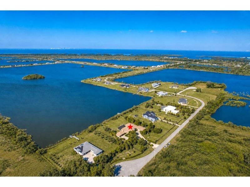 2209 Lost River Trail, Ruskin, FL 33570 Photo