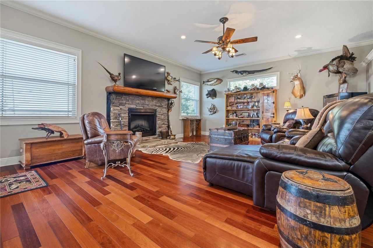 2209 Lost River Trail, Ruskin, FL 33570 Photo