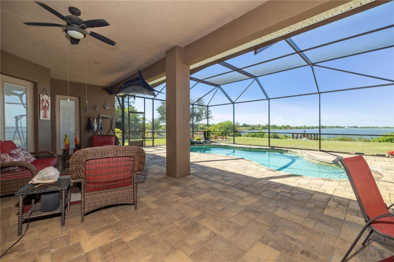 2209 Lost River Trail, Ruskin, FL 33570 Photo