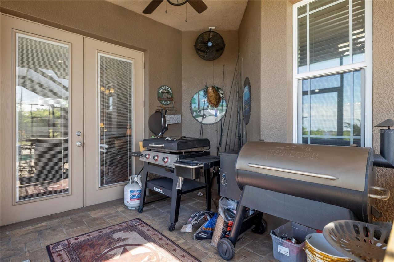 2209 Lost River Trail, Ruskin, FL 33570 Photo