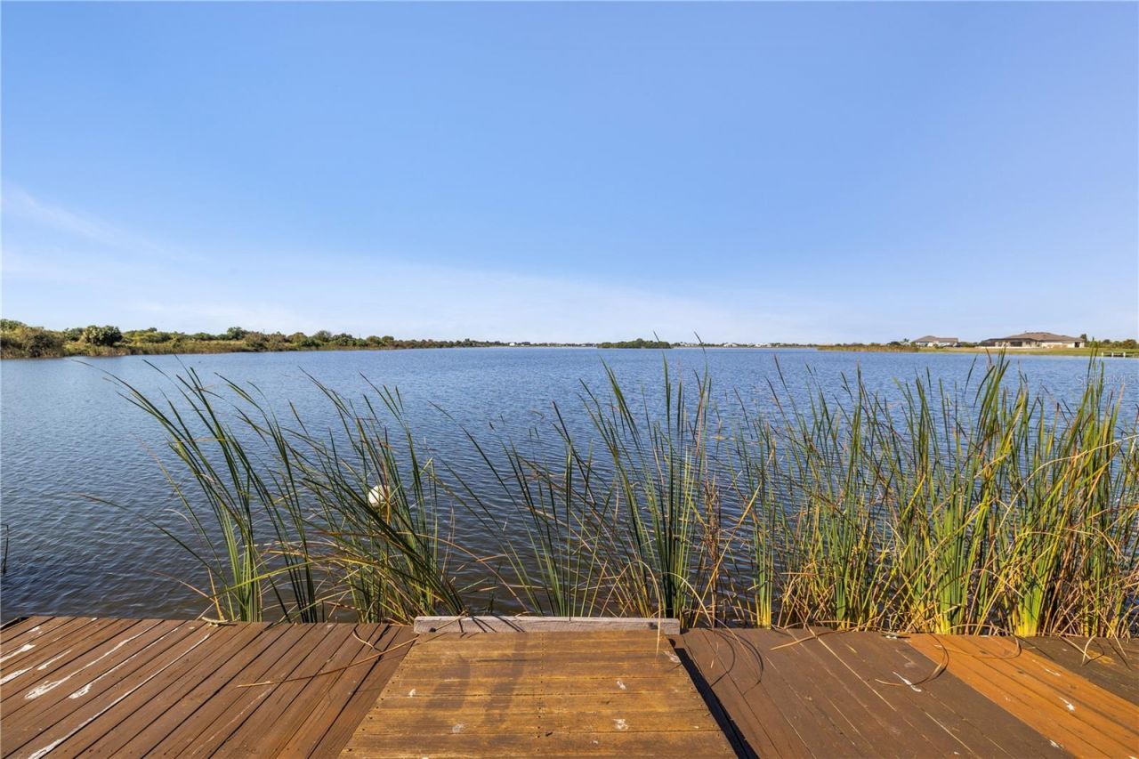 2209 Lost River Trail, Ruskin, FL 33570 Photo