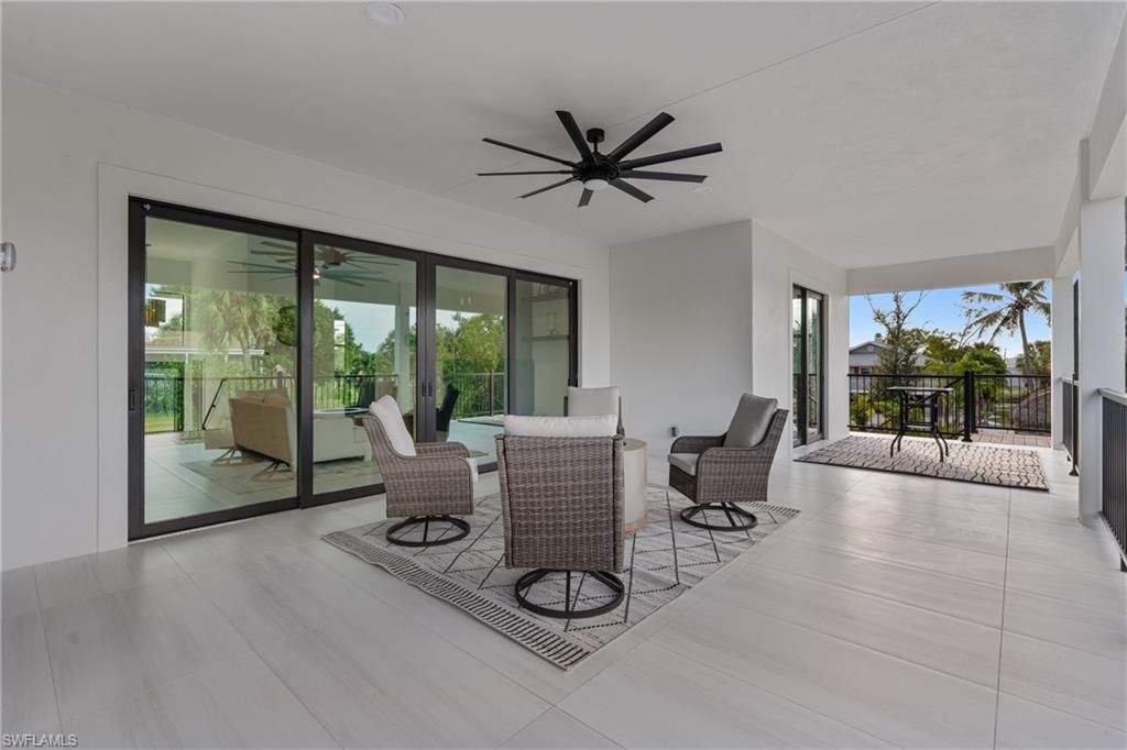 18190 Pioneer Rd, Fort Myers, FL 33908 Photo