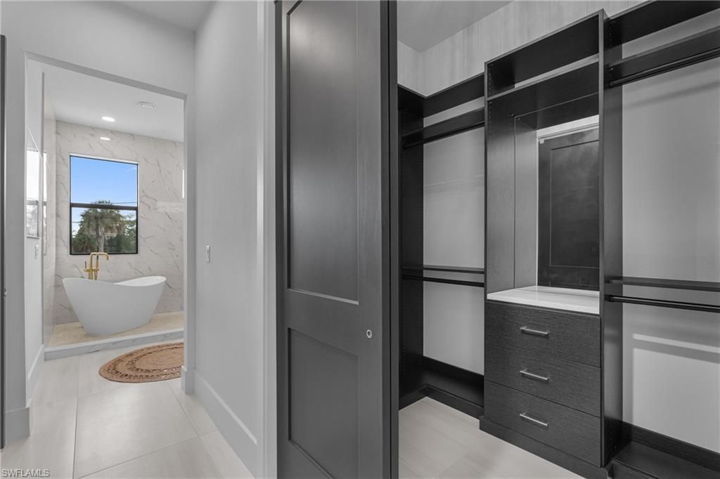 18190 Pioneer Rd, Fort Myers, FL 33908 Photo