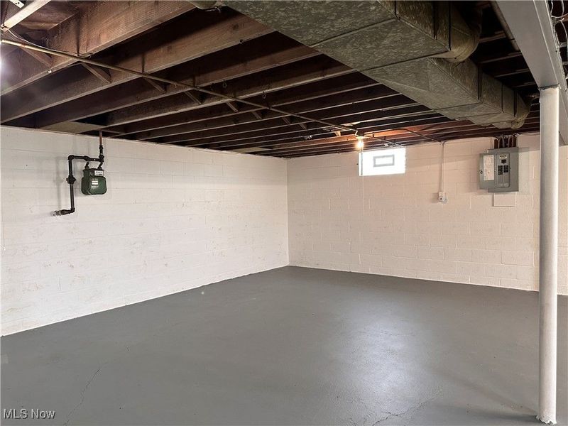 301 Park Drive, Campbell, OH 44405 Photo 19