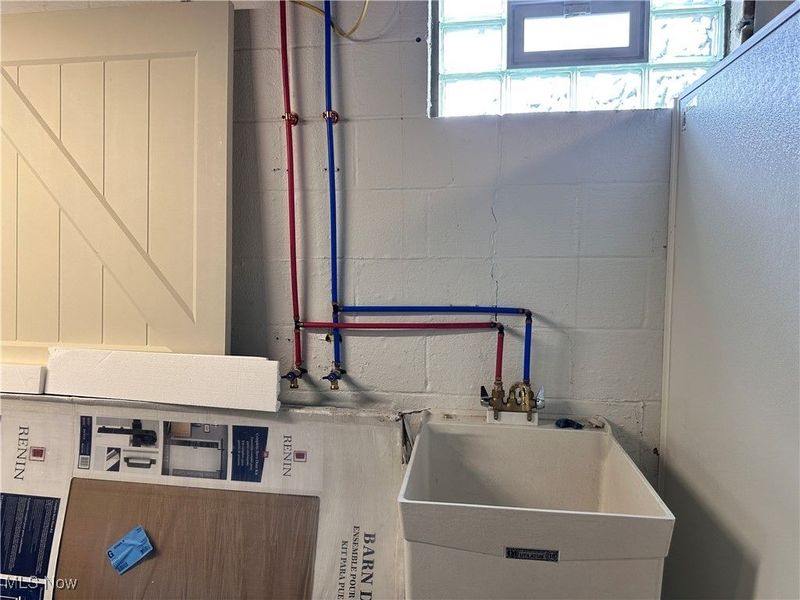 301 Park Drive, Campbell, OH 44405 Photo 25