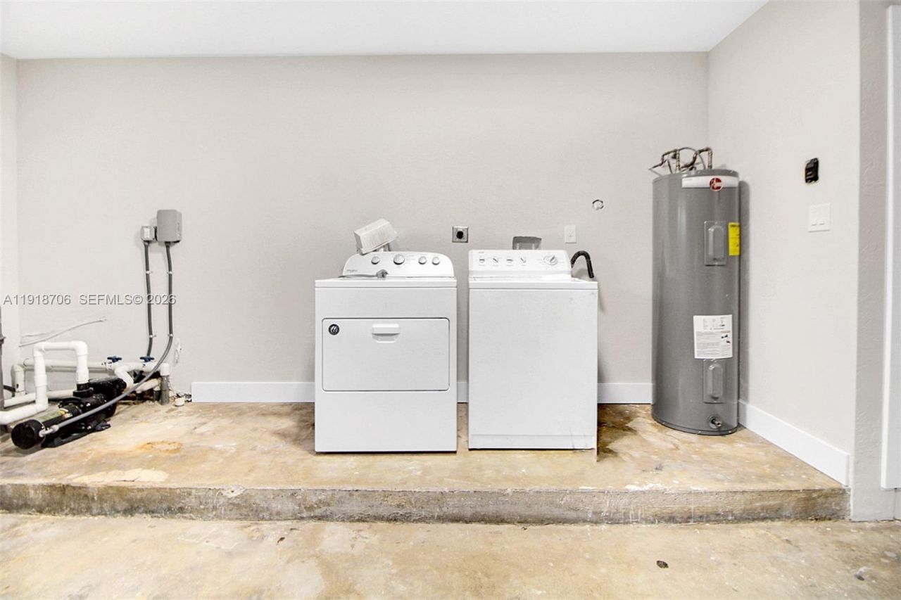 9760 SW 119th St, Miami, FL 33176 Photo