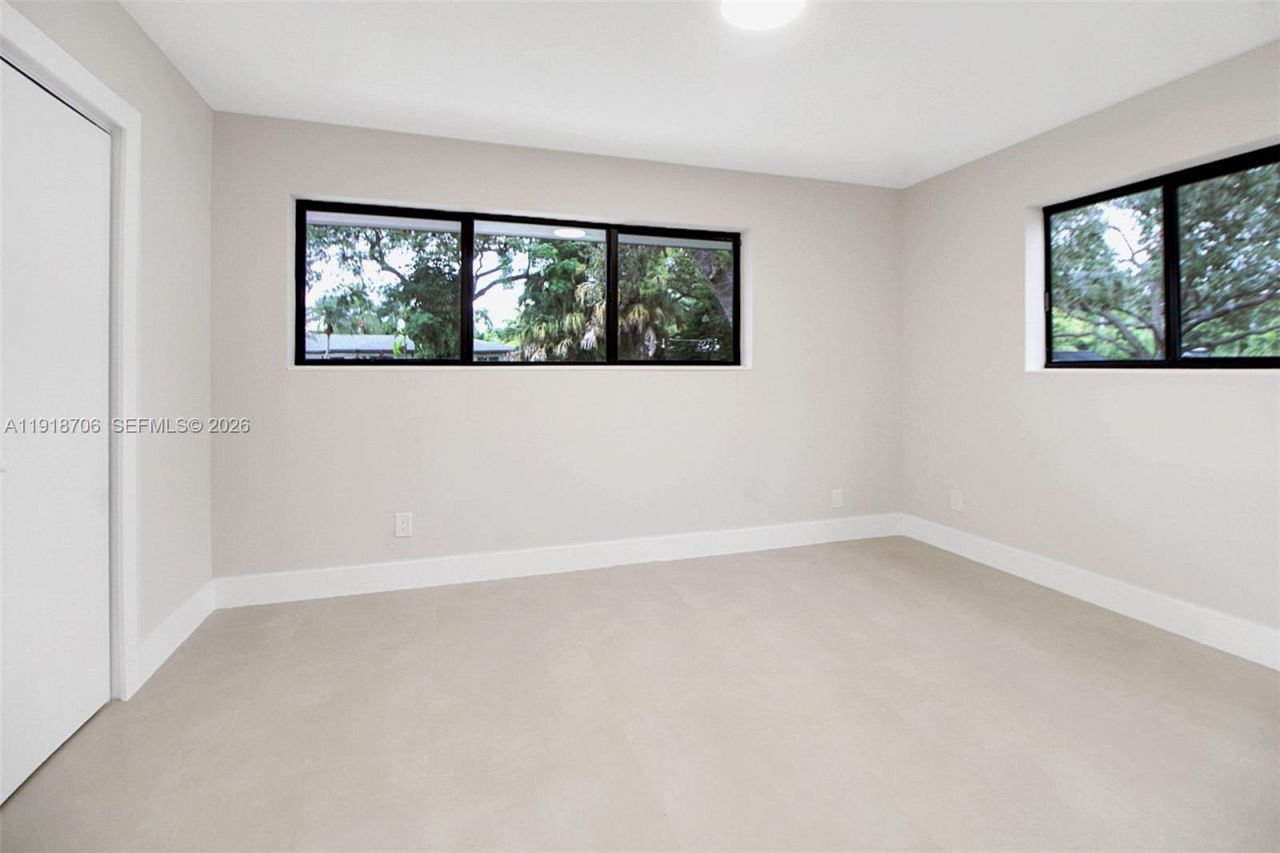 9760 SW 119th St, Miami, FL 33176 Photo