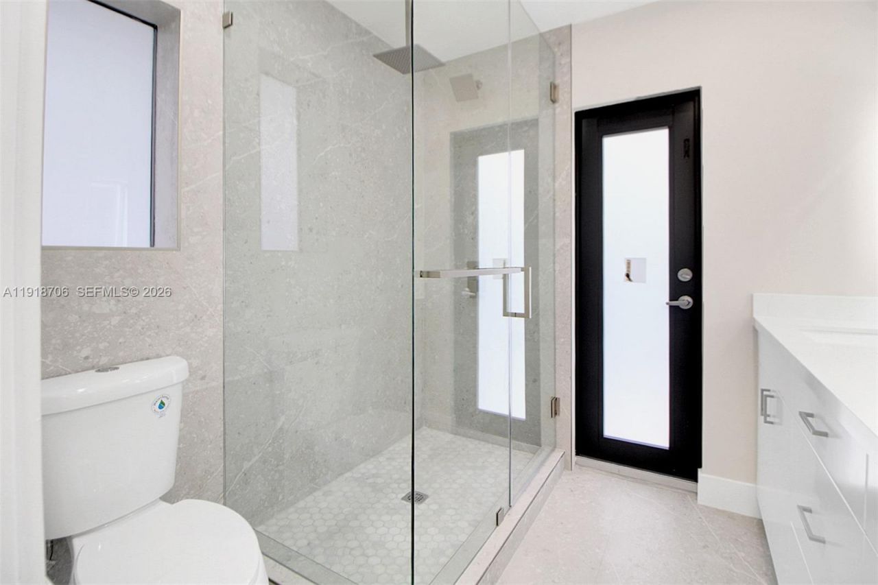 9760 SW 119th St, Miami, FL 33176 Photo