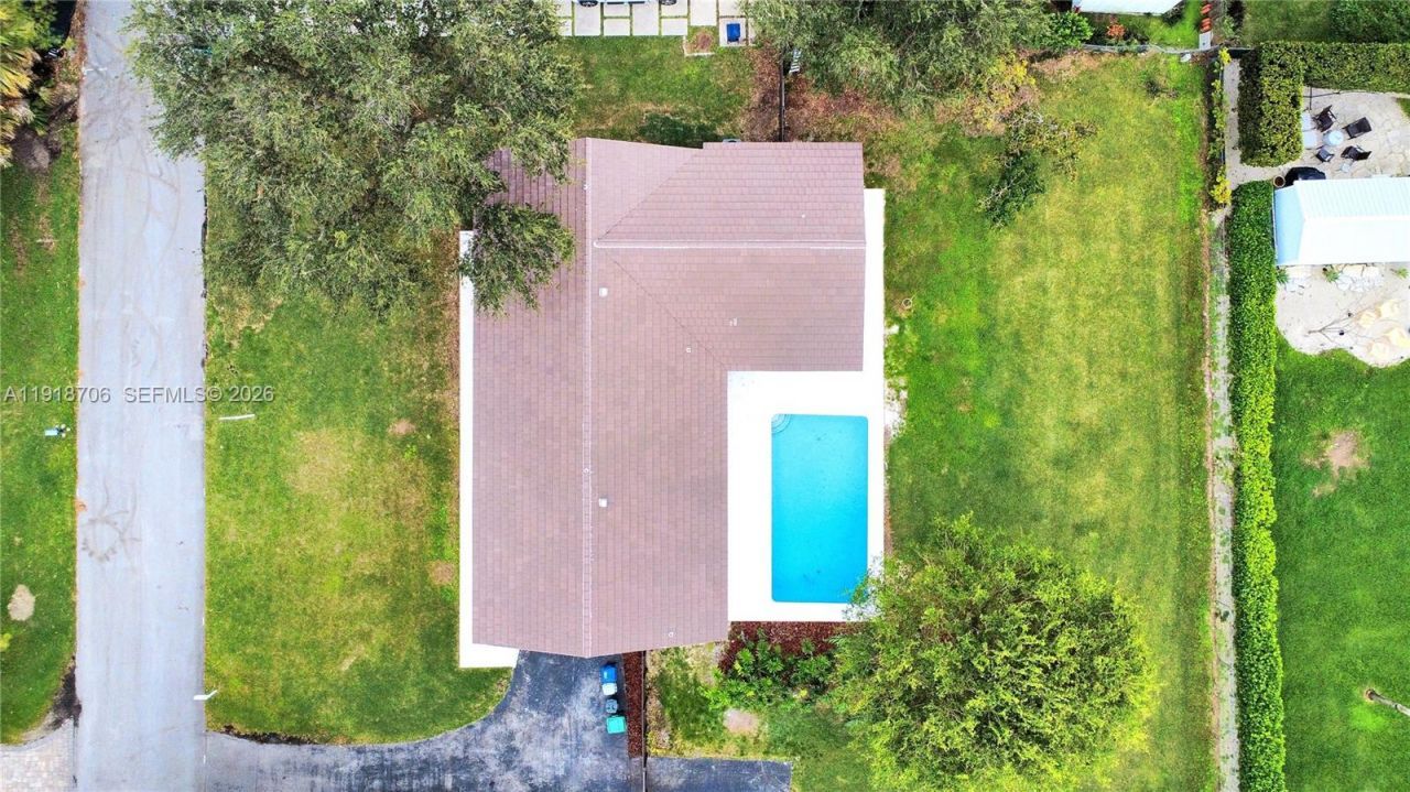 9760 SW 119th St, Miami, FL 33176 Photo