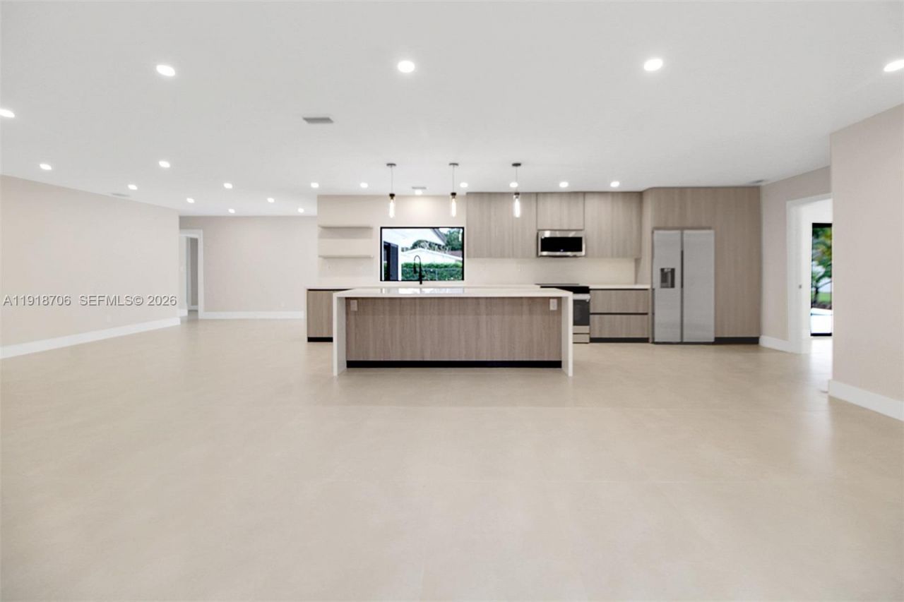 9760 SW 119th St, Miami, FL 33176 Photo