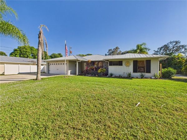 9730 Fleming Grant Road, Sebastian, FL 32976