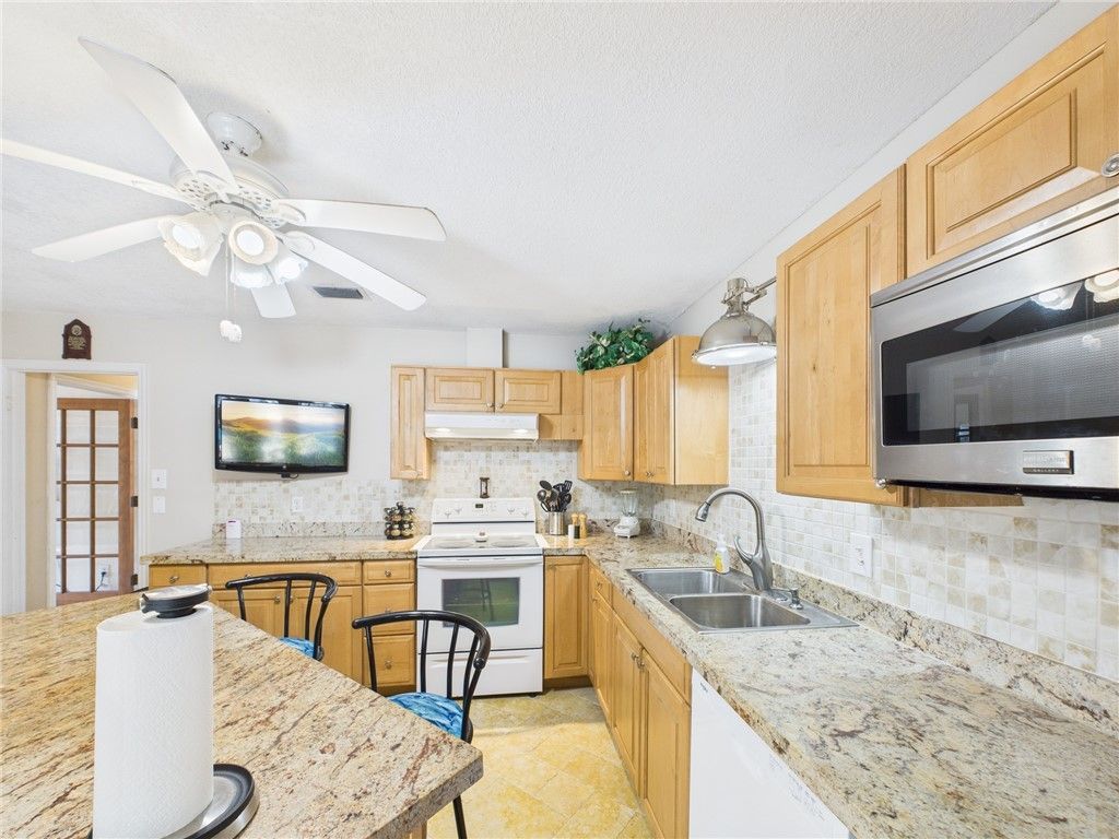 9730 Fleming Grant Road, Sebastian, FL 32976 Photo