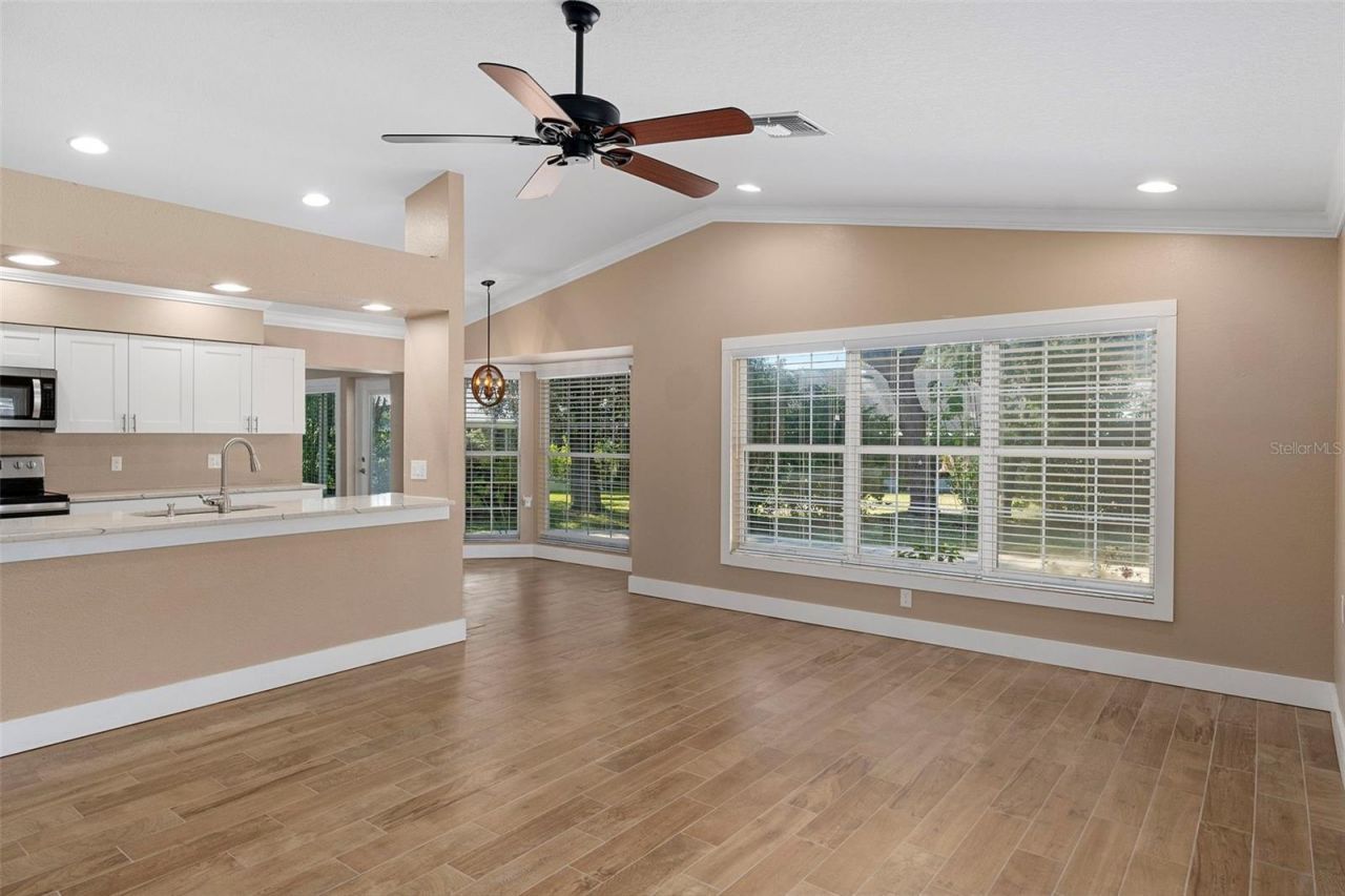 3015 Saw Mill Lane, Spring Hill, FL 34606 Photo