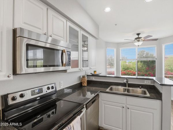 3633 N 3RD Avenue, Unit 2084, Phoenix, AZ 85013