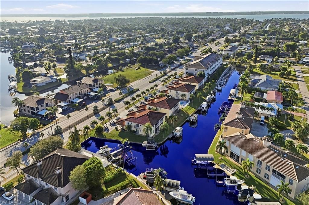 5102 Coronado Pkwy, Unit 2, Cape Coral, FL 33904 Photo