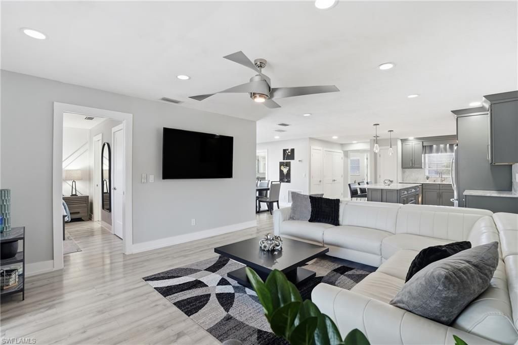 5102 Coronado Pkwy, Unit 2, Cape Coral, FL 33904 Photo