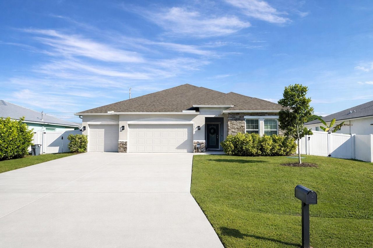 4625 SW Masefield Street, Port Saint Lucie, FL 34953 Photo
