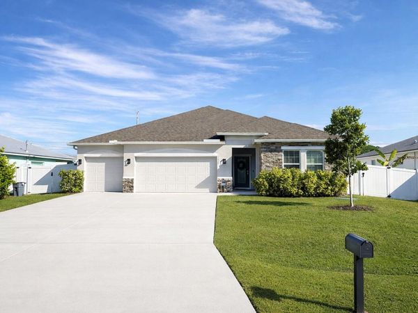 4625 SW Masefield Street, Port St. Lucie, FL 34953