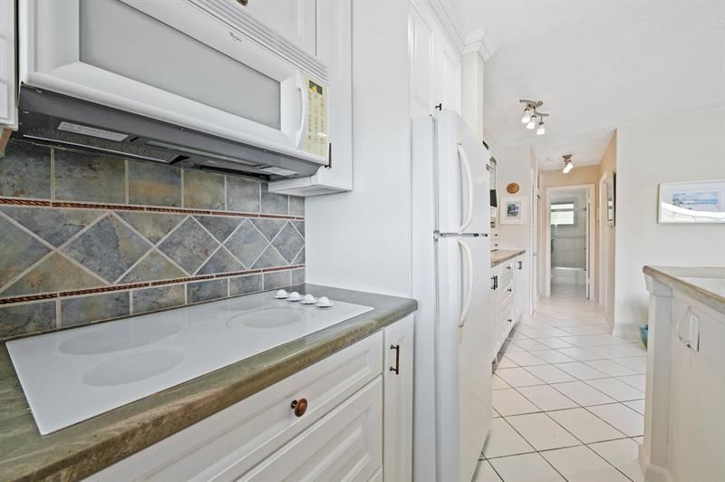 701 S Riverside Drive, Unit 107, Pompano Beach, FL 33062 Photo