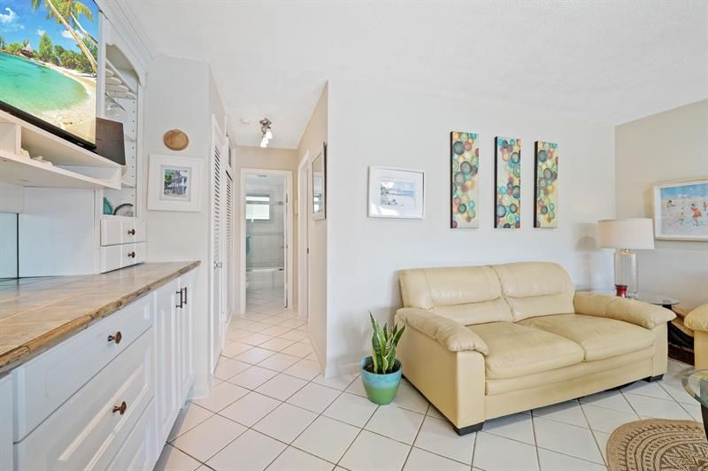701 S Riverside Drive, Unit 107, Pompano Beach, FL 33062 Photo
