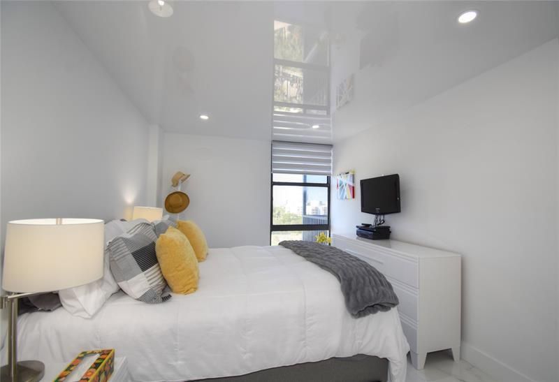 20301 W Country Club Drive, Unit 930, Aventura, FL 33180 Photo