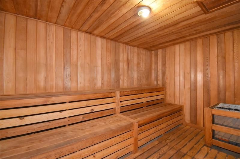 20301 W Country Club Drive, Unit 930, Aventura, FL 33180 Photo