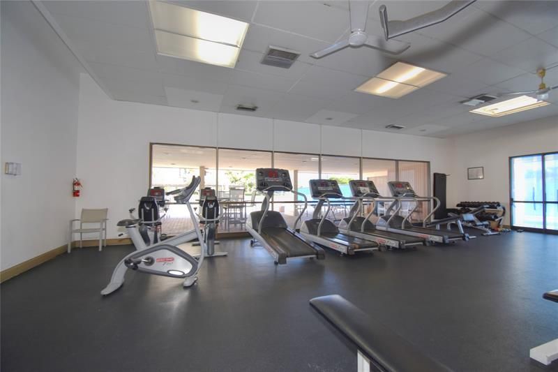 20301 W Country Club Drive, Unit 930, Aventura, FL 33180 Photo